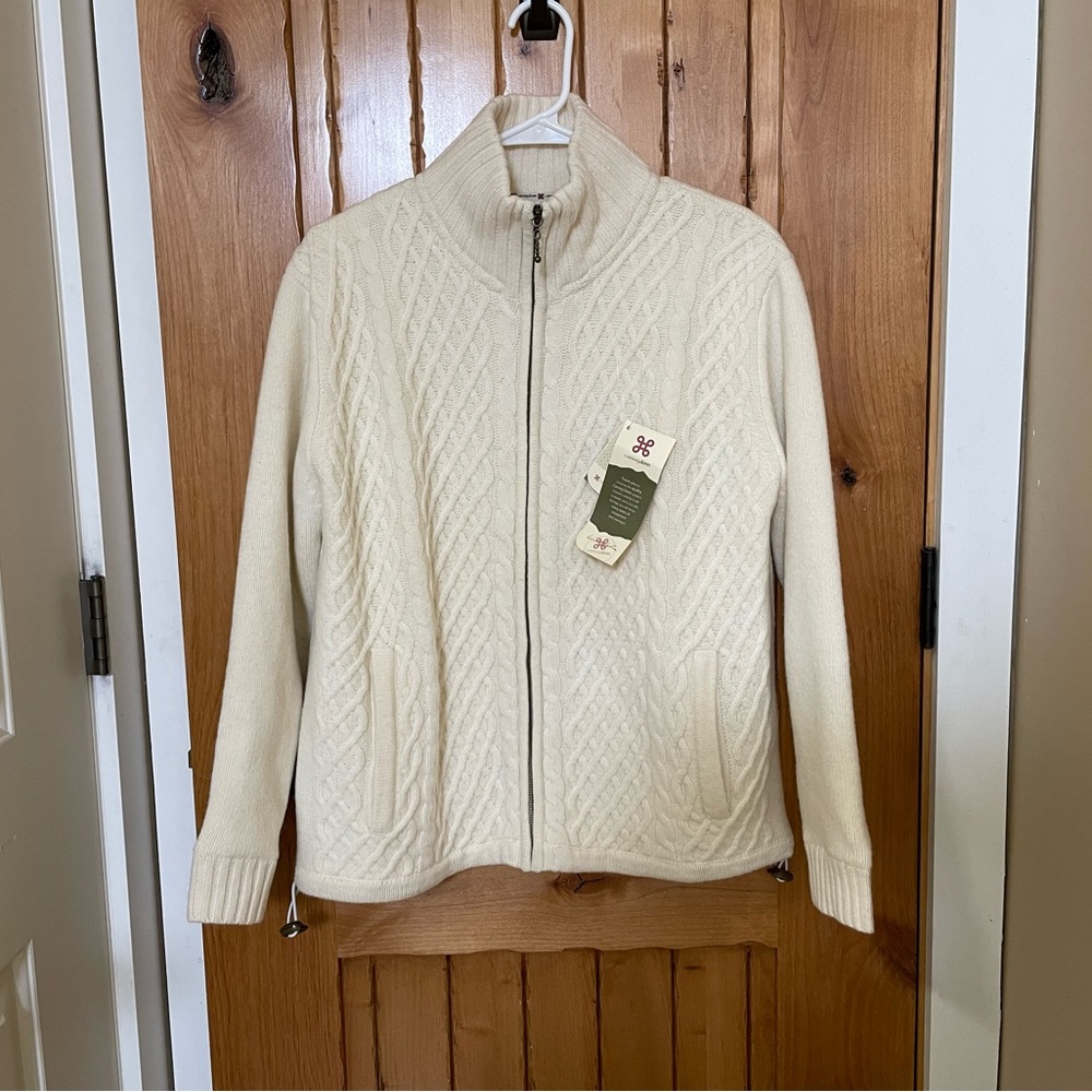 NWT Carraidonn Sweater